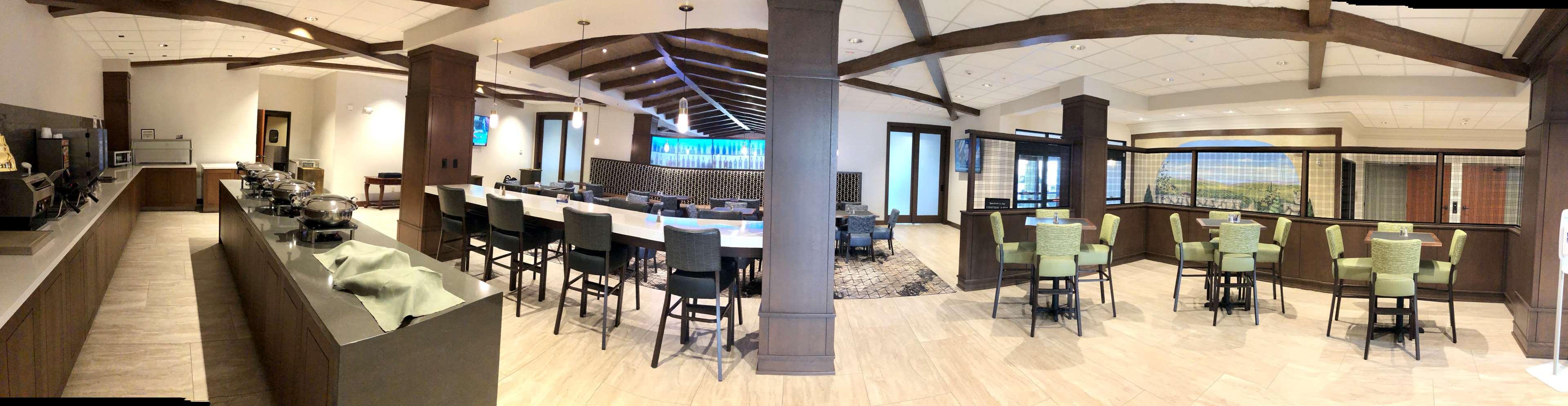Best Western Premier Pasco Inn And Suites Bagian luar foto