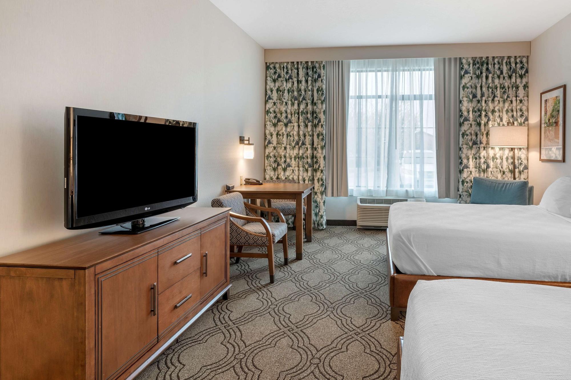 Best Western Premier Pasco Inn And Suites Bagian luar foto